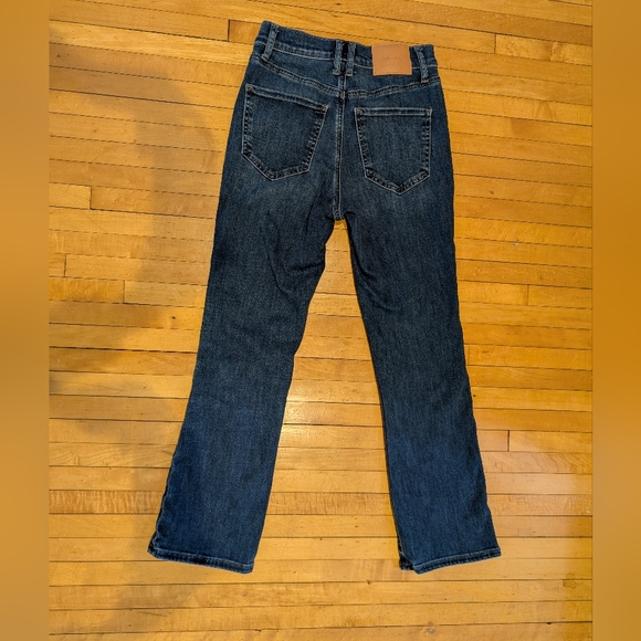 Express High Rise Cropped Flare - Picture 4 of 5